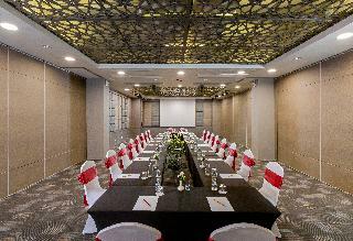 Hotel Zenseana Resort And Spa