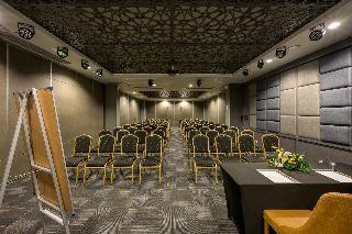 Hotel Zenseana Resort And Spa