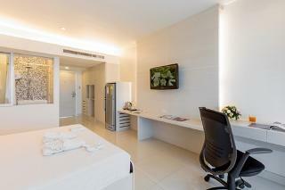 Aparthotel Rompo Mansion Hotel