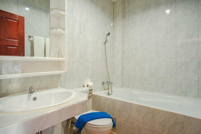 Hotel Art Mansion Patong