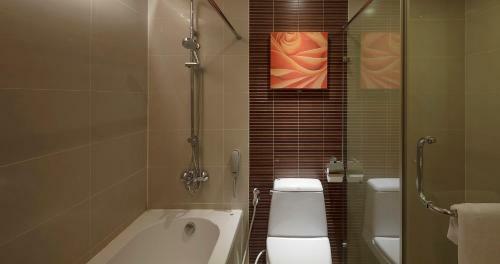 Richmond Stylish Convention Hotel