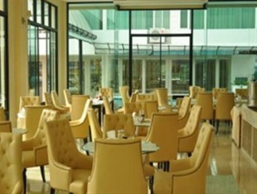 Aramis Hotel