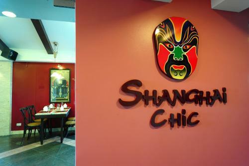 Bonito Chinos Hotel