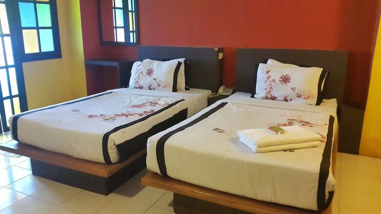 Bangkok Travel Suites Hotel