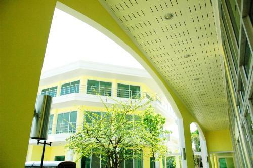 Caza V1 Serviced Apartment