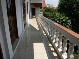 Golden Cupids Hotel