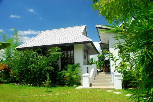 Hotel Baan Chai Thung Resort