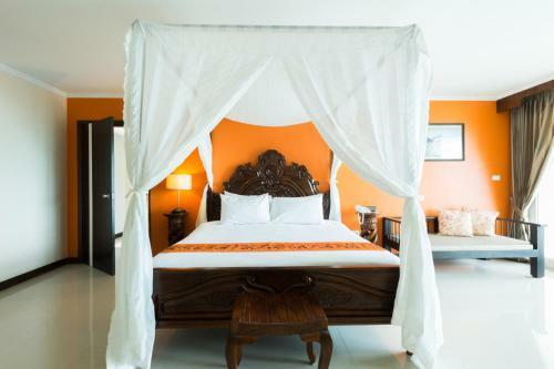 Hotel Royal Phala Cliff Beach Resort & Spa