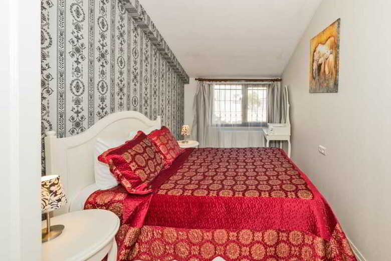 Aparthotel Iq Houses Mis