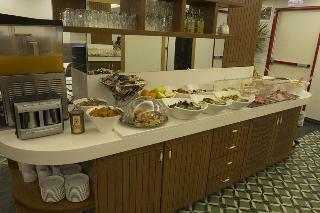 Cumbali Plaza Hotel