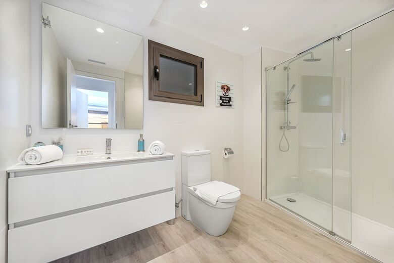 Apartamentos Can Rub�