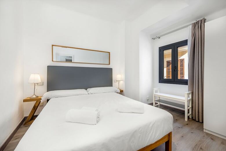 Apartamentos Can Rub�