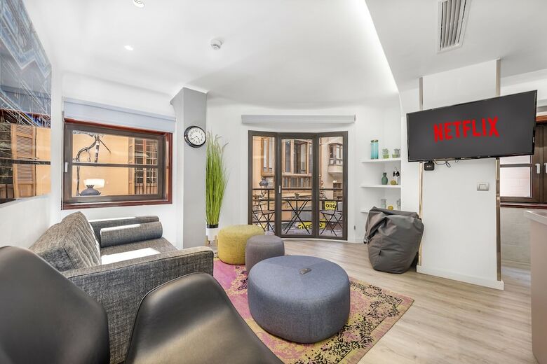 Apartamentos Can Rub�