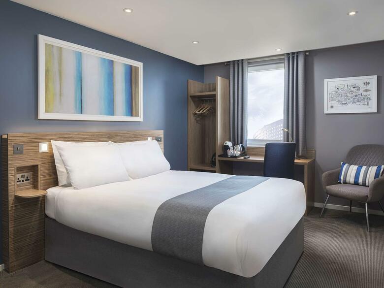Hotel Travelodge Ealing