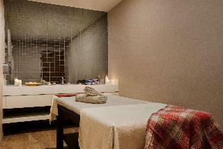 Hotel Ramada Suites Kusadasi
