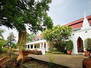 Hotel Amaravati Wellness Resort