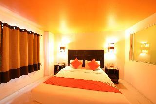 Hotel Oyo 126 Patong Station House