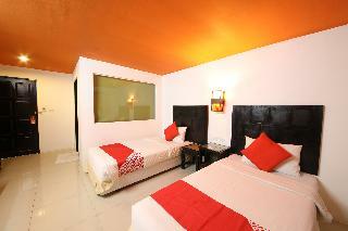 Hotel Oyo 126 Patong Station House