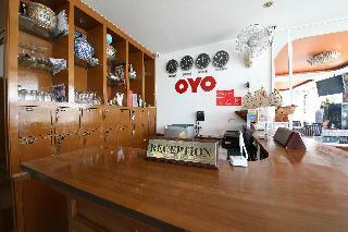 Hotel Oyo 126 Patong Station House