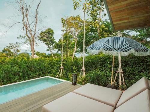 Hotel Island Escape By Burasari