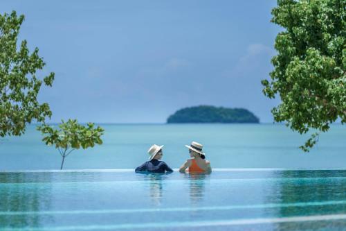 Hotel Island Escape By Burasari