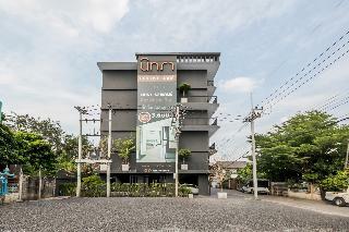 Hotel Nidhra Residence