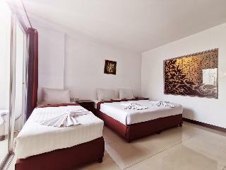 Blue Star Hotel