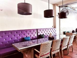 Blue Star Hotel