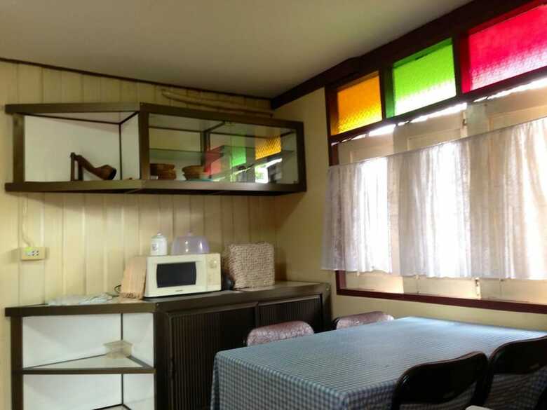 Hostal Baan Maihorm Guesthouse