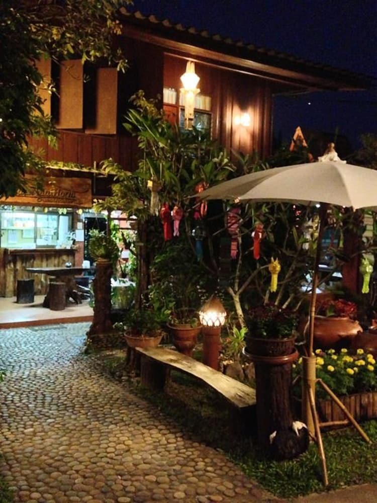 Hostal Baan Maihorm Guesthouse