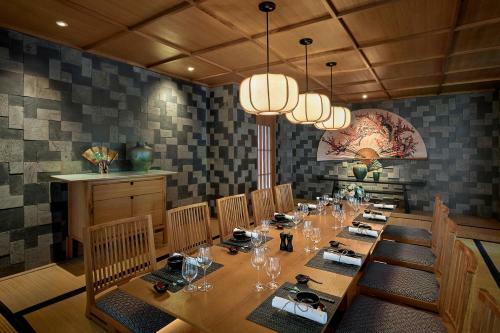 Hotel Perle D'orient Cat Ba - Mgallery