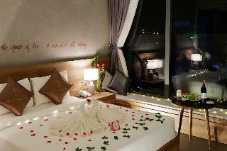 Thanh Long Hotel-tra Khuc