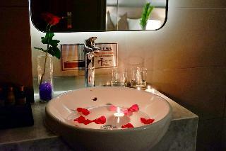 Thanh Long Hotel-tra Khuc