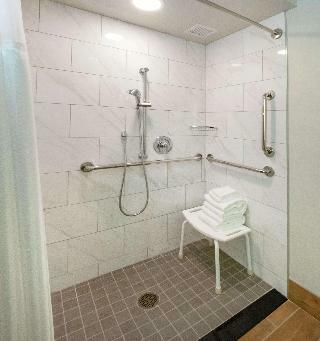 Hotel Doubletree By Hilton Jamestown