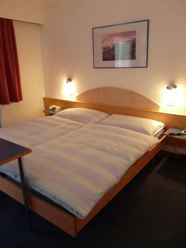 Hostal Hotel Garni Domino