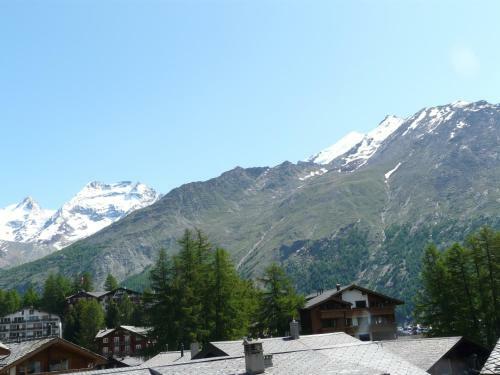 Hostal Hotel Garni Domino