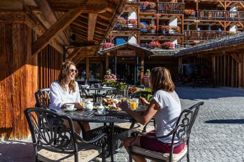 Hotel La Cord�e Des Alpes
