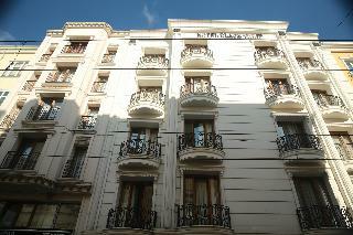Black Pearl Hotel