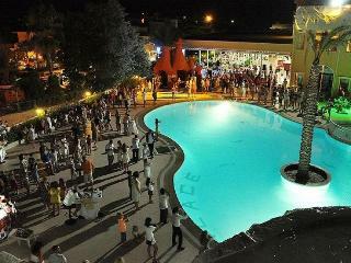 Larina Resort & Spa Hotel