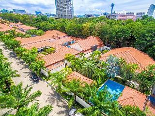 Hotel Private Beach Majestic Pool Villa Pattaya