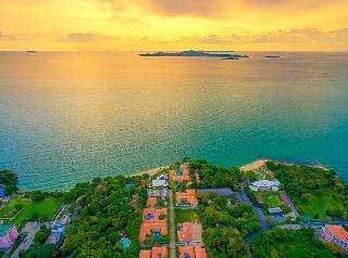 Hotel Private Beach Majestic Pool Villa Pattaya