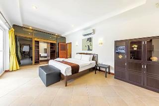 Hotel Private Beach Majestic Pool Villa Pattaya