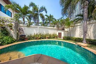 Hotel Private Beach Majestic Pool Villa Pattaya