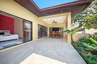 Hotel Private Beach Majestic Pool Villa Pattaya