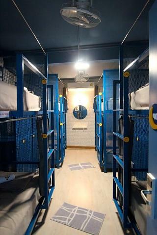 Hotel The Moon Hostel Hua Hin