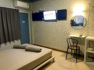 Hotel The Moon Hostel Hua Hin