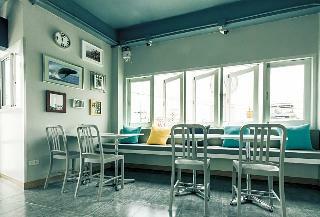 Hotel The Moon Hostel Hua Hin