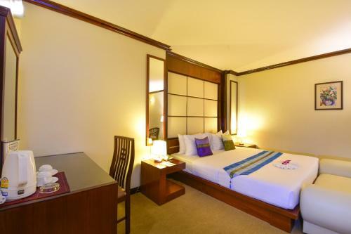 Hotel Grand Business Inn