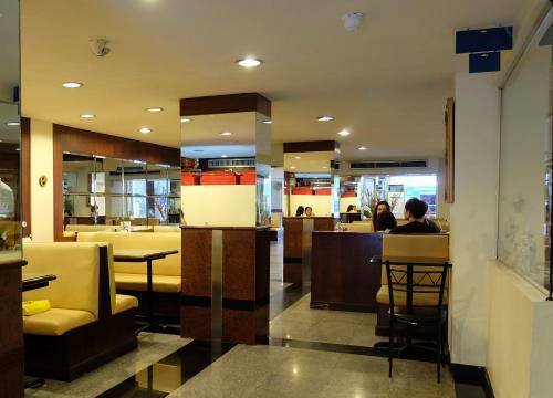 Hotel Grand Business Inn