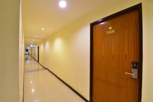 Hotel Grand Business Inn